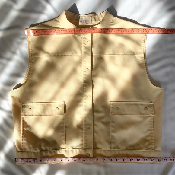 Vintage | Structured buttoned vest - Picture 7 of 10